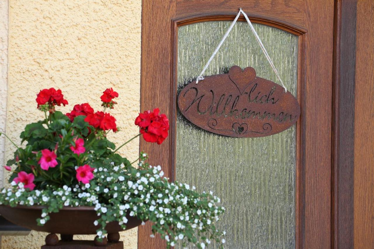 Gaestehaus Obermeier Ruhmannsfelden Екстер'єр фото